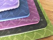 Aucun tapis de yoga de bande de glissement d'Eco d'impression d'odeur de double couche d'EVA de feuille faite sur commande de mousse anti coloré