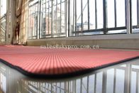 Tapis fermés mous de cellules du tapis NBR de yoga de forme physique de textile de feuille de mousse d'EVA d'exercice de gymnase
