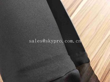 Le rouleau noir respirable non élastique de feuille de mousse de Mouldable EVA de la chaleur de 3 couches avec double T Tabric a stratifié