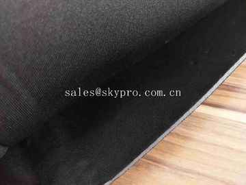 Le rouleau noir respirable non élastique de feuille de mousse de Mouldable EVA de la chaleur de 3 couches avec double T Tabric a stratifié