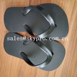 Bascules électroniques simples noires confortables/pantoufles résistantes à l'usure de plage été de sandales