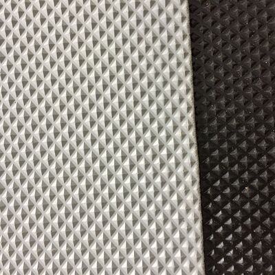 Mat de caoutchouc texturé diamant et pyramide anti-dérapant largeur 1,4 M plancher en caoutchouc naturel SBR