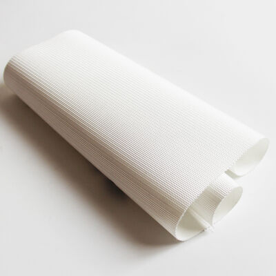 Bande transporteuse en silicone anti-glisse résistante à la chaleur de haute qualité pour le traitement