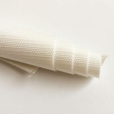 Bande transporteuse en silicone anti-glisse résistante à la chaleur de haute qualité pour le traitement